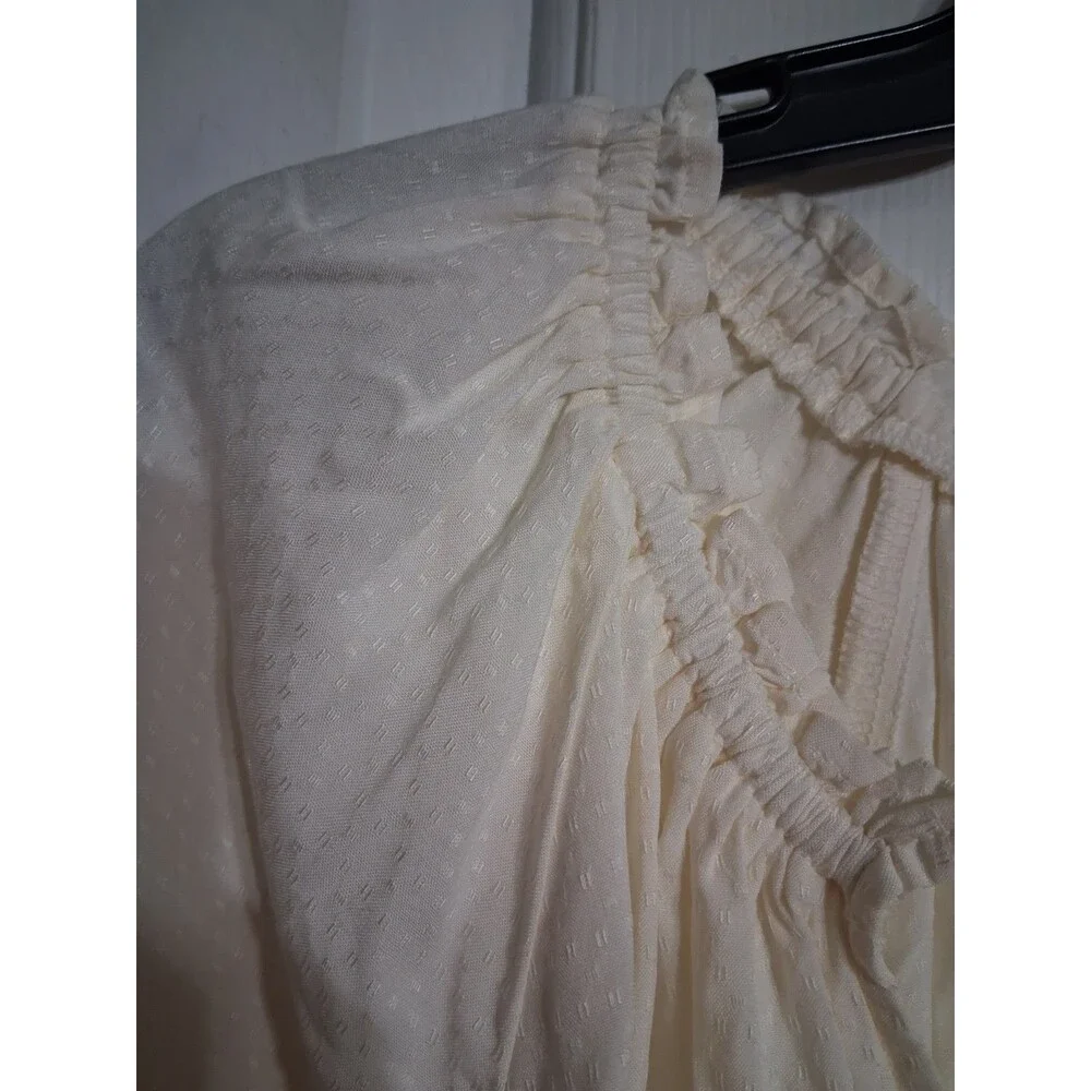 NWT Women's Old Navy Long Sleeve Ruffled Split Neck Top Blouse Size 3X Cream N6 - Picture 5 of 12